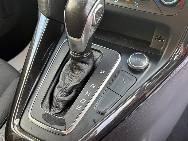 Ford Focus 1.0T EcoBoost Titanium Hatchback 5dr Petrol Auto Euro 6 (s/s) (125 ps) - U2354