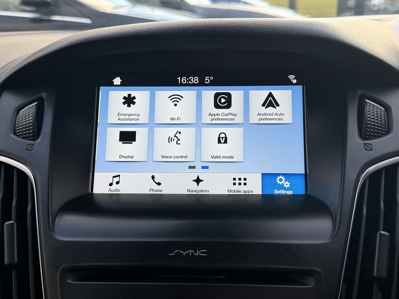 Ford Focus 1.0T EcoBoost Titanium Hatchback 5dr Petrol Auto Euro 6 (s/s) (125 ps) - U2354