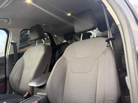 Ford Focus 1.0T EcoBoost Titanium Hatchback 5dr Petrol Auto Euro 6 (s/s) (125 ps) - U2354