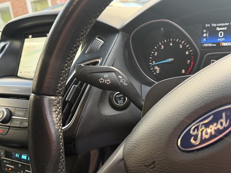 Ford Focus 1.0T EcoBoost Titanium Hatchback 5dr Petrol Auto Euro 6 (s/s) (125 ps) - U2354