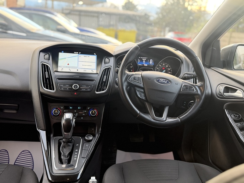 Ford Focus 1.0T EcoBoost Titanium Hatchback 5dr Petrol Auto Euro 6 (s/s) (125 ps) - U2354