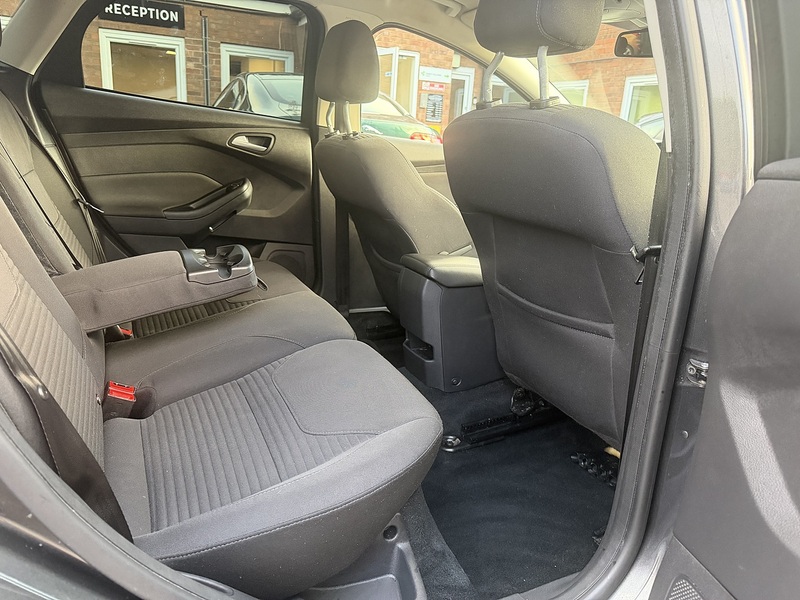 Ford Focus 1.0T EcoBoost Titanium Hatchback 5dr Petrol Auto Euro 6 (s/s) (125 ps) - U2354