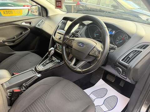 Ford Focus 1.0T EcoBoost Titanium Hatchback 5dr Petrol Auto Euro 6 (s/s) (125 ps) - U2354