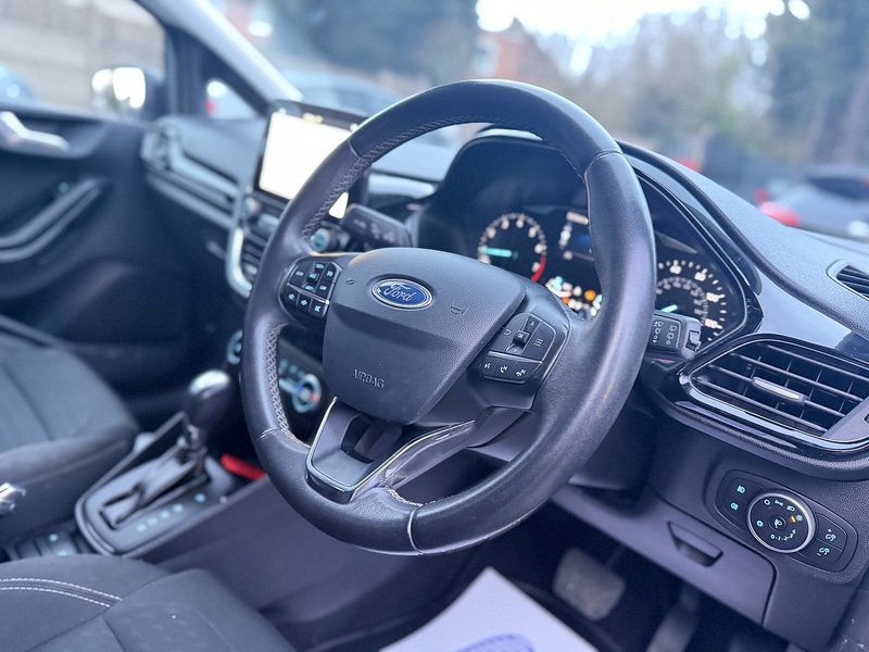 Ford Fiesta 1.0T EcoBoost Titanium Hatchback 5dr Petrol Auto Euro 6 (s/s) (100 ps) - U2355