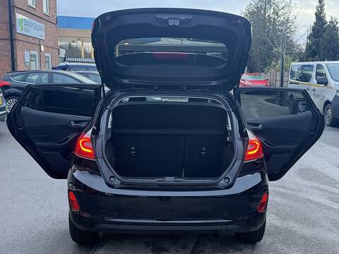 Ford Fiesta 1.0T EcoBoost Titanium Hatchback 5dr Petrol Auto Euro 6 (s/s) (100 ps) - U2355