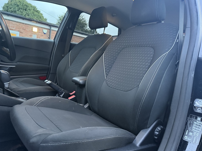 Ford Fiesta 1.0T EcoBoost Titanium Hatchback 5dr Petrol Auto Euro 6 (s/s) (100 ps) - U2355