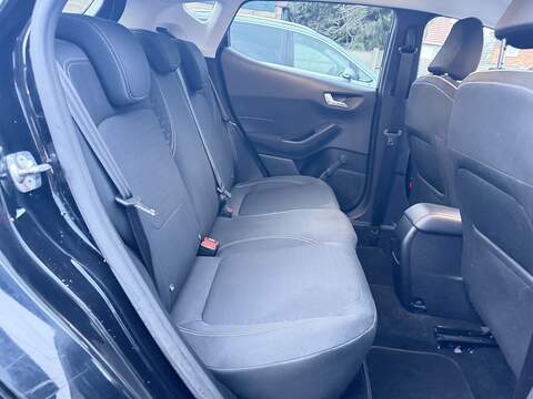 Ford Fiesta 1.0T EcoBoost Titanium Hatchback 5dr Petrol Auto Euro 6 (s/s) (100 ps) - U2355