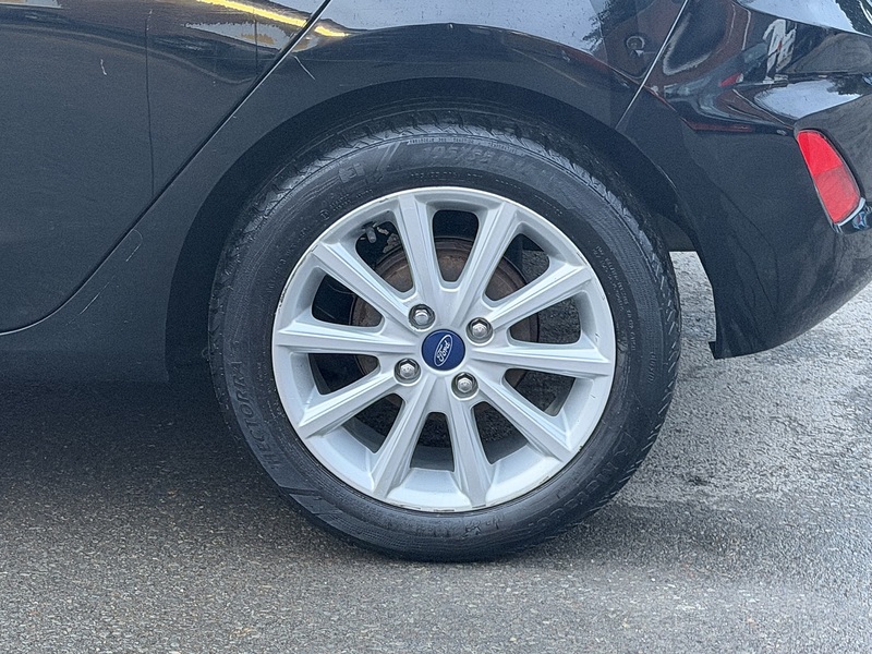 Ford Fiesta 1.0T EcoBoost Titanium Hatchback 5dr Petrol Auto Euro 6 (s/s) (100 ps) - U2355