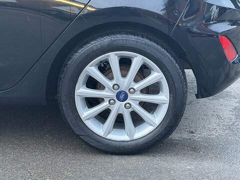 Ford Fiesta 1.0T EcoBoost Titanium Hatchback 5dr Petrol Auto Euro 6 (s/s) (100 ps) - U2355