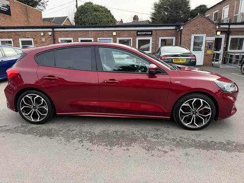 Ford Focus 1.0T EcoBoost ST-Line X Hatchback 5dr Petrol Auto Euro 6 (s/s) (125 ps) - U2357