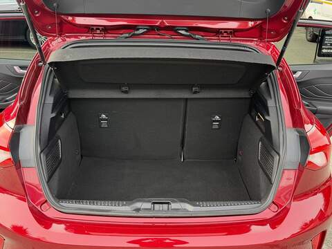 Ford Focus 1.0T EcoBoost ST-Line X Hatchback 5dr Petrol Auto Euro 6 (s/s) (125 ps) - U2357