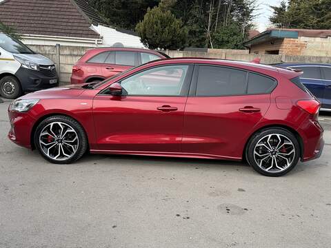 Ford Focus 1.0T EcoBoost ST-Line X Hatchback 5dr Petrol Auto Euro 6 (s/s) (125 ps) - U2357