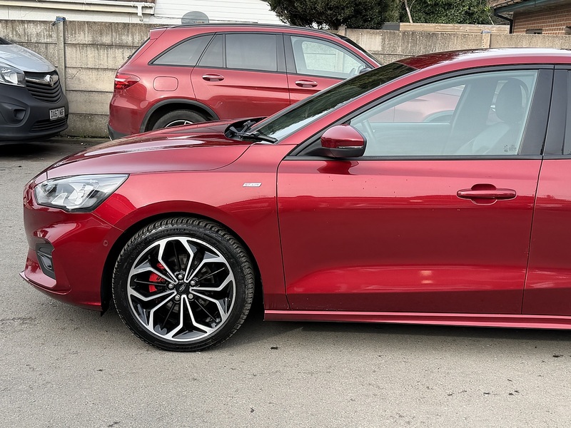 Ford Focus 1.0T EcoBoost ST-Line X Hatchback 5dr Petrol Auto Euro 6 (s/s) (125 ps) - U2357