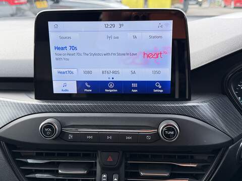 Ford Focus 1.0T EcoBoost ST-Line X Hatchback 5dr Petrol Auto Euro 6 (s/s) (125 ps) - U2357