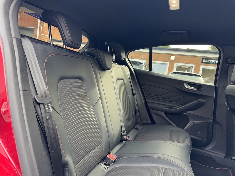 Ford Focus 1.0T EcoBoost ST-Line X Hatchback 5dr Petrol Auto Euro 6 (s/s) (125 ps) - U2357