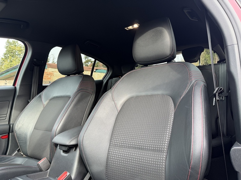 Ford Focus 1.0T EcoBoost ST-Line X Hatchback 5dr Petrol Auto Euro 6 (s/s) (125 ps) - U2357