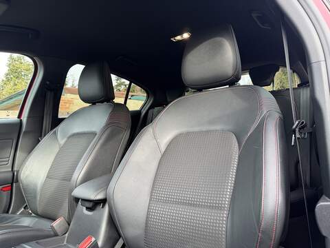 Ford Focus 1.0T EcoBoost ST-Line X Hatchback 5dr Petrol Auto Euro 6 (s/s) (125 ps) - U2357