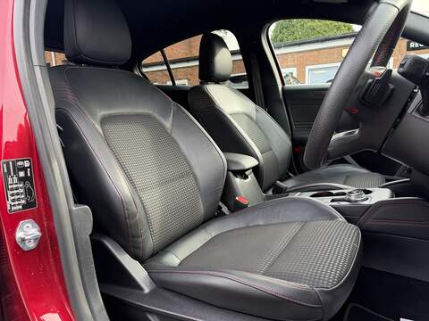 Ford Focus 1.0T EcoBoost ST-Line X Hatchback 5dr Petrol Auto Euro 6 (s/s) (125 ps) - U2357