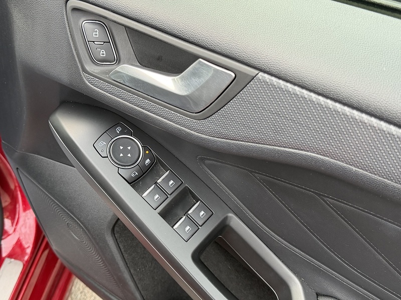 Ford Focus 1.0T EcoBoost ST-Line X Hatchback 5dr Petrol Auto Euro 6 (s/s) (125 ps) - U2357