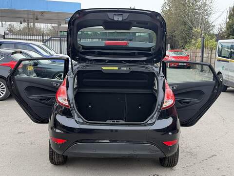 Ford Fiesta 1.0T EcoBoost Zetec Hatchback 5dr Petrol Powershift Euro 6 (100 ps) - U2358