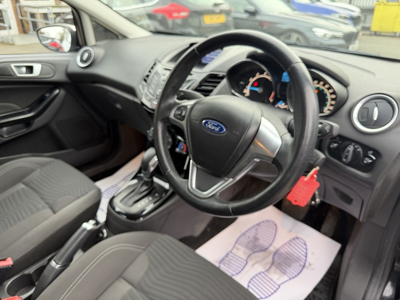 Ford Fiesta 1.0T EcoBoost Zetec Hatchback 5dr Petrol Powershift Euro 6 (100 ps) - U2358