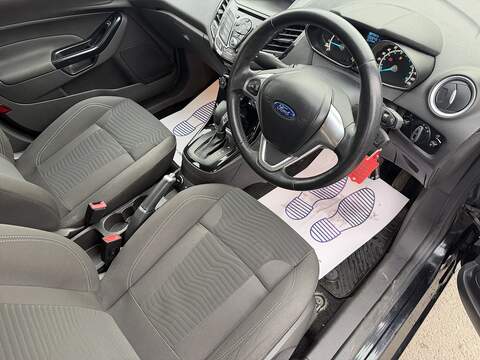 Ford Fiesta 1.0T EcoBoost Zetec Hatchback 5dr Petrol Powershift Euro 6 (100 ps) - U2358