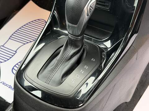 Ford Fiesta 1.0T EcoBoost Zetec Hatchback 5dr Petrol Powershift Euro 6 (100 ps) - U2358