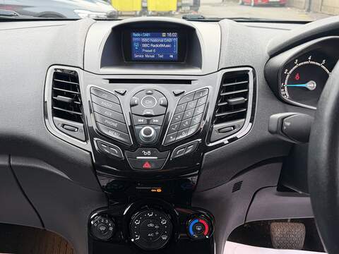 Ford Fiesta 1.0T EcoBoost Zetec Hatchback 5dr Petrol Powershift Euro 6 (100 ps) - U2358