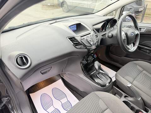 Ford Fiesta 1.0T EcoBoost Zetec Hatchback 5dr Petrol Powershift Euro 6 (100 ps) - U2358