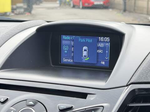 Ford Fiesta 1.0T EcoBoost Zetec Hatchback 5dr Petrol Powershift Euro 6 (100 ps) - U2358