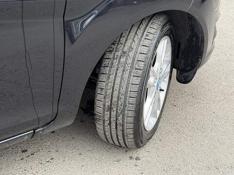 Ford Fiesta 1.0T EcoBoost Zetec Hatchback 5dr Petrol Powershift Euro 6 (100 ps) - U2358