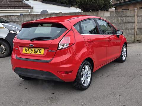 Ford Fiesta 1.0T EcoBoost Zetec Hatchback 5dr Petrol Powershift Euro 6 (100 ps) - U2359