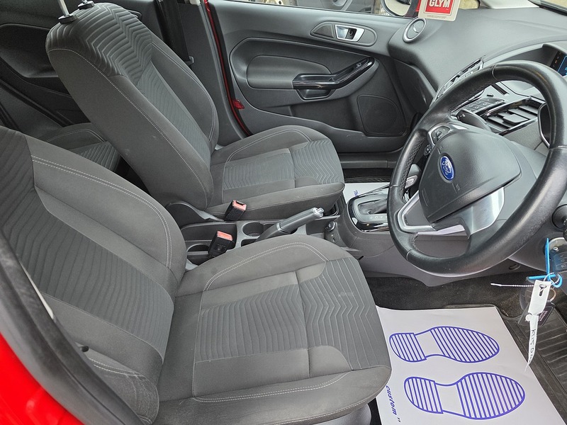 Ford Fiesta 1.0T EcoBoost Zetec Hatchback 5dr Petrol Powershift Euro 6 (100 ps) - U2359