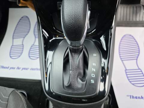 Ford Fiesta 1.0T EcoBoost Zetec Hatchback 5dr Petrol Powershift Euro 6 (100 ps) - U2359