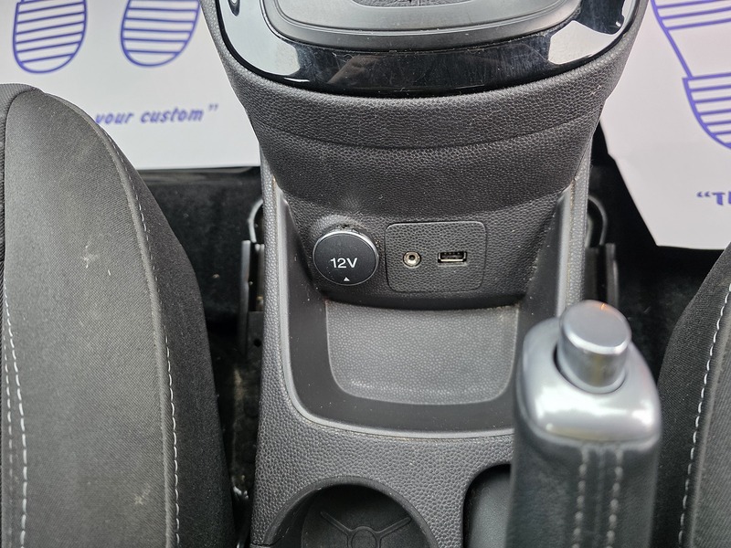 Ford Fiesta 1.0T EcoBoost Zetec Hatchback 5dr Petrol Powershift Euro 6 (100 ps) - U2359