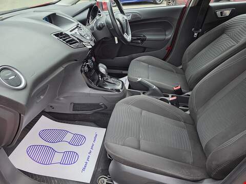 Ford Fiesta 1.0T EcoBoost Zetec Hatchback 5dr Petrol Powershift Euro 6 (100 ps) - U2359