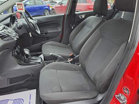 Ford Fiesta 1.0T EcoBoost Zetec Hatchback 5dr Petrol Powershift Euro 6 (100 ps) - U2359