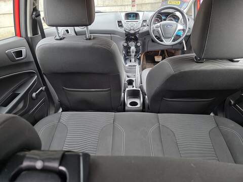 Ford Fiesta 1.0T EcoBoost Zetec Hatchback 5dr Petrol Powershift Euro 6 (100 ps) - U2359