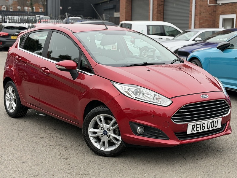 Ford Fiesta 1.0T EcoBoost Zetec Hatchback 5dr Petrol Powershift Euro 6 (100 ps) - U2361