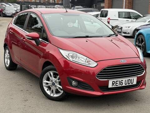 Ford Fiesta 1.0T EcoBoost Zetec Hatchback 5dr Petrol Powershift Euro 6 (100 ps) - U2361