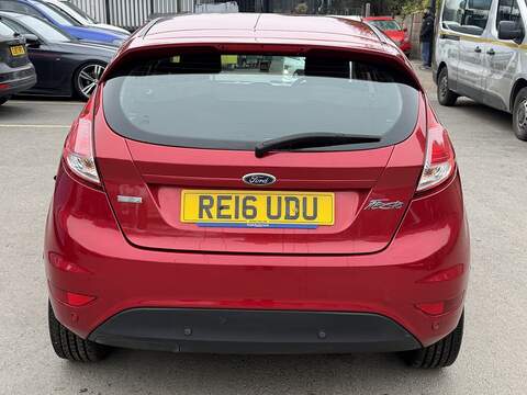 Ford Fiesta 1.0T EcoBoost Zetec Hatchback 5dr Petrol Powershift Euro 6 (100 ps) - U2361