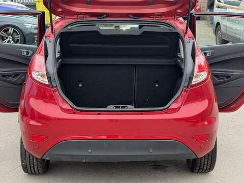 Ford Fiesta 1.0T EcoBoost Zetec Hatchback 5dr Petrol Powershift Euro 6 (100 ps) - U2361