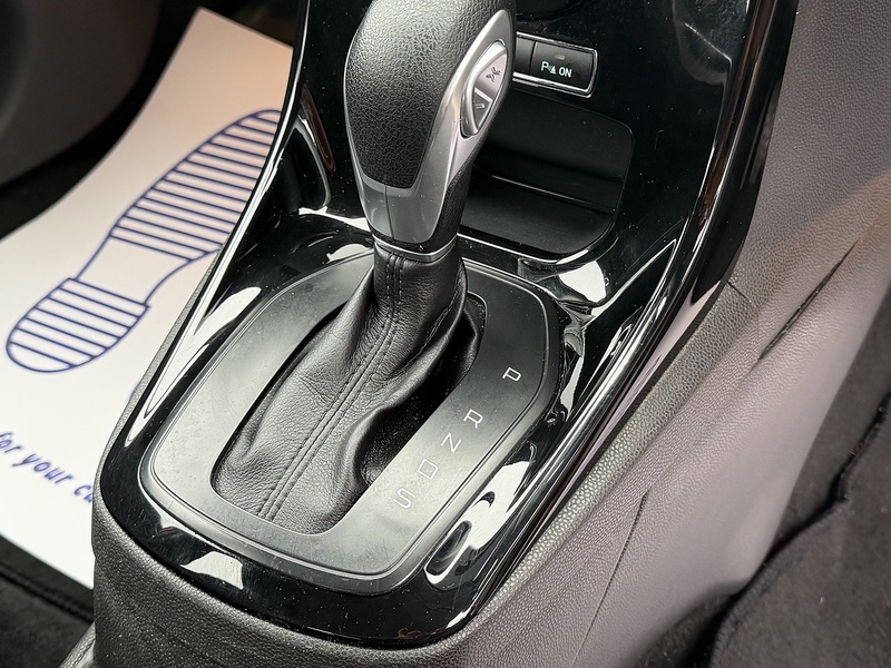 Ford Fiesta 1.0T EcoBoost Zetec Hatchback 5dr Petrol Powershift Euro 6 (100 ps) - U2361