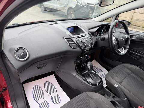 Ford Fiesta 1.0T EcoBoost Zetec Hatchback 5dr Petrol Powershift Euro 6 (100 ps) - U2361