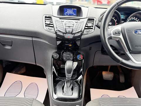 Ford Fiesta 1.0T EcoBoost Zetec Hatchback 5dr Petrol Powershift Euro 6 (100 ps) - U2361