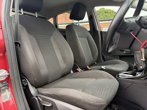 Ford Fiesta 1.0T EcoBoost Zetec Hatchback 5dr Petrol Powershift Euro 6 (100 ps) - U2361