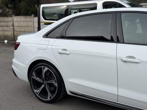 Audi A4 2.0 TDI 35 Black Edition Saloon 4dr Diesel S Tronic Euro 6 (s/s) (163 ps) - U2362