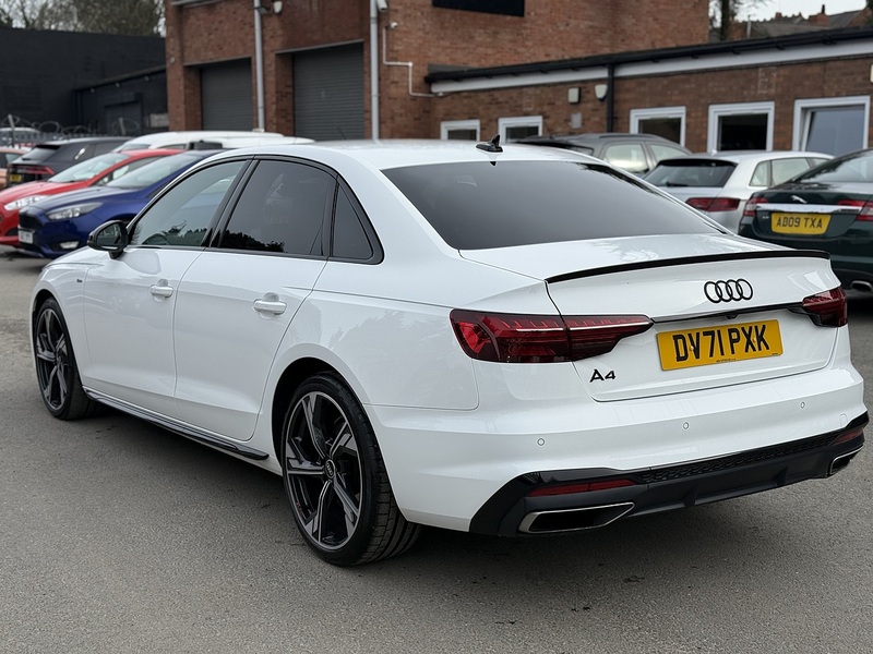 Audi A4 2.0 TDI 35 Black Edition Saloon 4dr Diesel S Tronic Euro 6 (s/s) (163 ps) - U2362