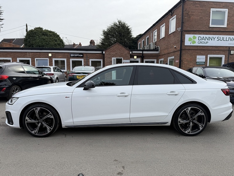 Audi A4 2.0 TDI 35 Black Edition Saloon 4dr Diesel S Tronic Euro 6 (s/s) (163 ps) - U2362
