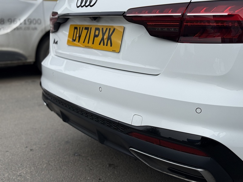 Audi A4 2.0 TDI 35 Black Edition Saloon 4dr Diesel S Tronic Euro 6 (s/s) (163 ps) - U2362